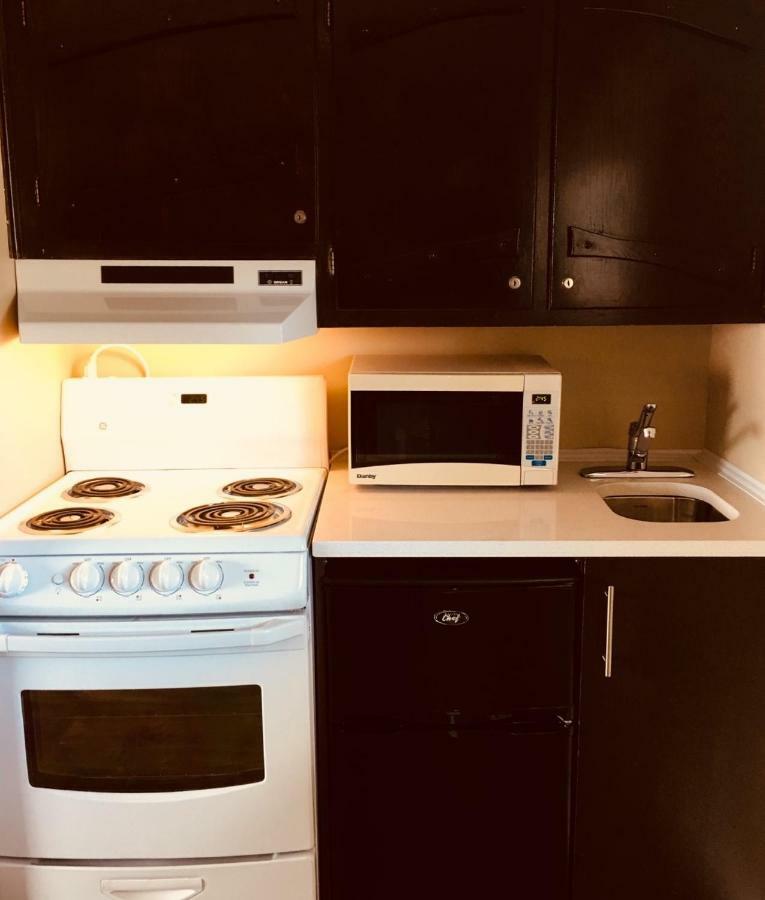 Au Doc Motel Repentigny Εξωτερικό φωτογραφία
